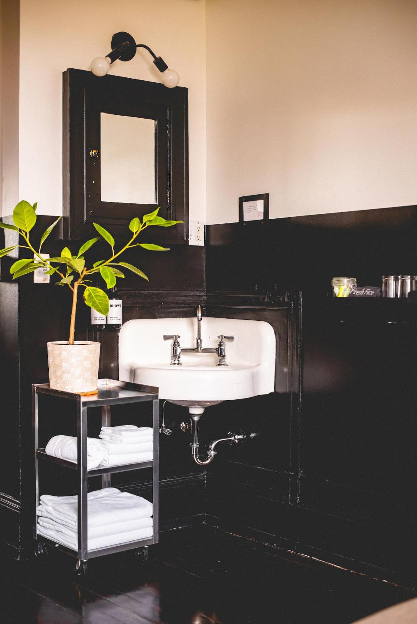 Hotel The Clyde By Kasa